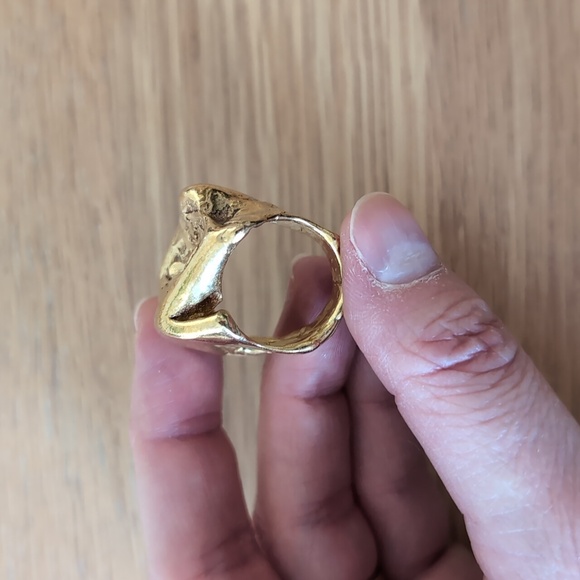 Simuero Huella Gold Ring - Picture 4 of 6